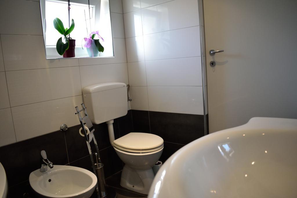 Aurelia Apartment Ližnjan Esterno foto